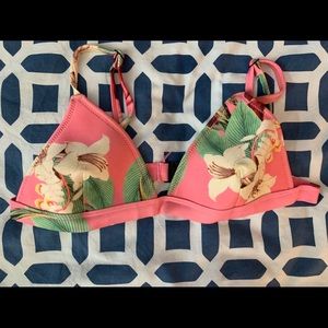 Traingl bathing suit